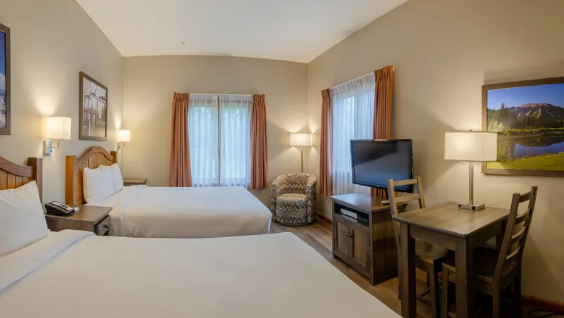 6266808e76834 Cahilty Hotel Suites Family Suite Studio 1