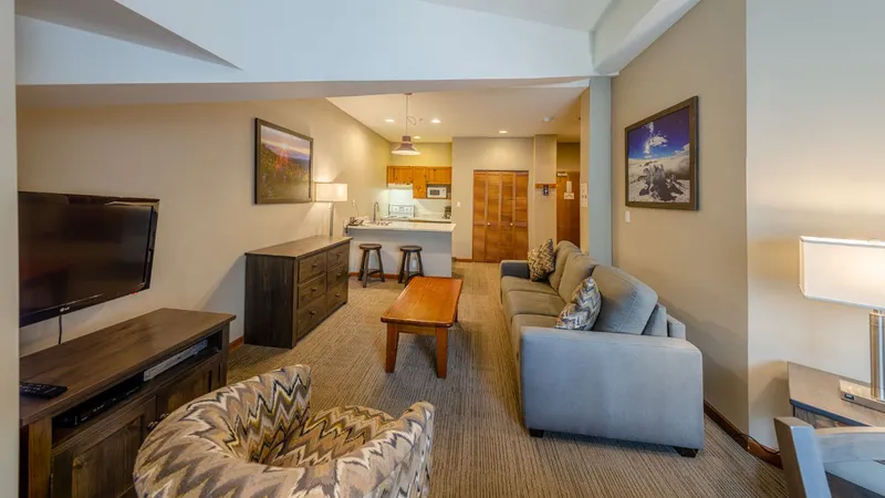 62668163db50b Cahilty Hotel Suites 1 Bedroom Suite