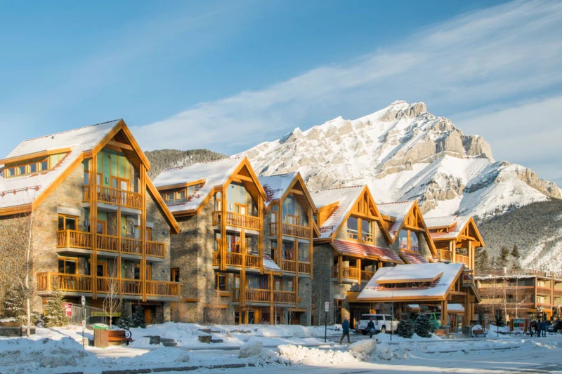 Moose Hotel and Suites Exterior