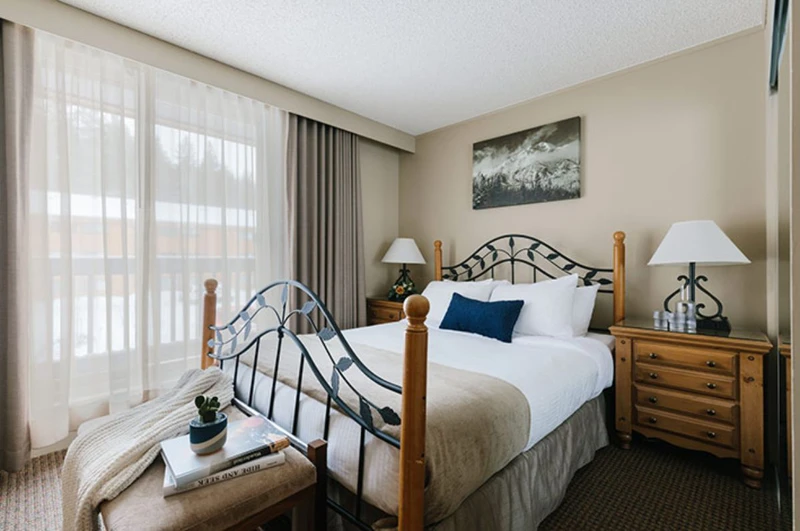 62b2f15ed40a3 Forest Park Hotel Jasper One bedroom Queen