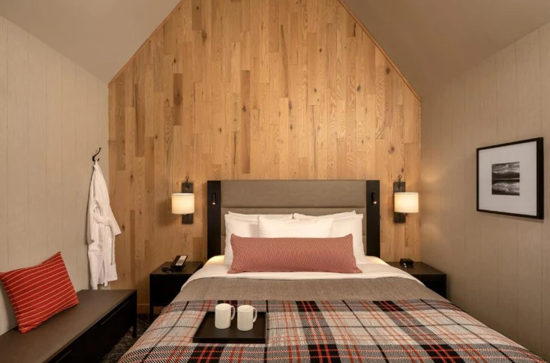 62bd6f6b9e0e9 The Peaks Hotel and Suites Summit One Bedroom Suite