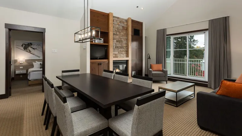 6344315ebf52c Ermitage du Lac Two bedroom condo Living room