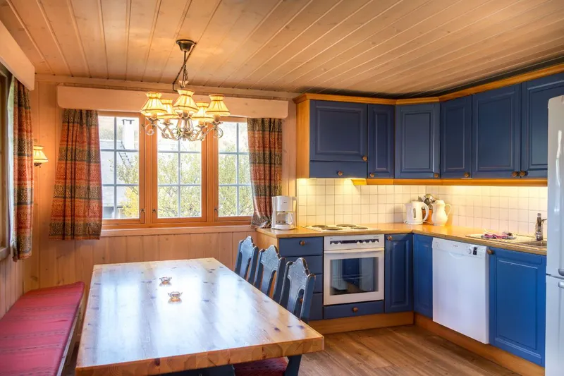 6361121ae4dbb Geilolia Forest Cabins Three Bedroom Cabin Kitchen