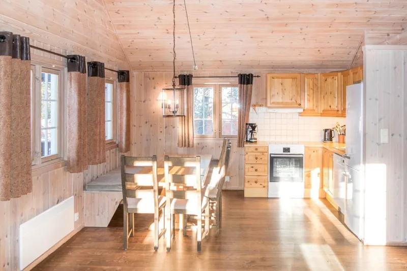 63611a32429f7 Geilolia Forest Cabins Four Bedroom Cabin Dining Area