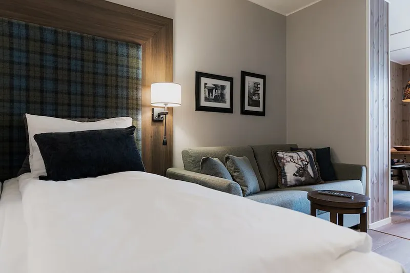 636244ca32d0e Bardla Hotel Two Bedroom Apartment Bed and Sofa