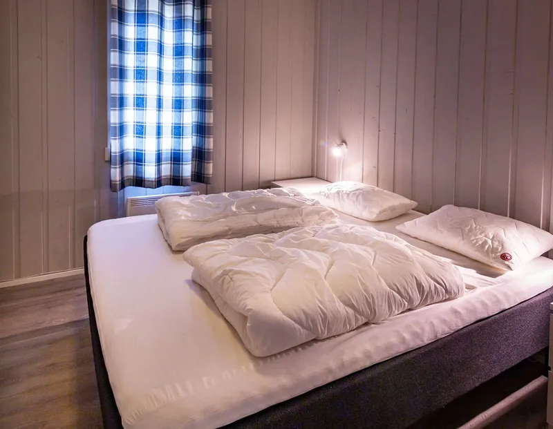 636b9c4c17821 Hovi Cabins Two bedroom cabin