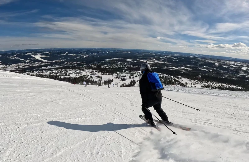 643544648ca1f Still 1