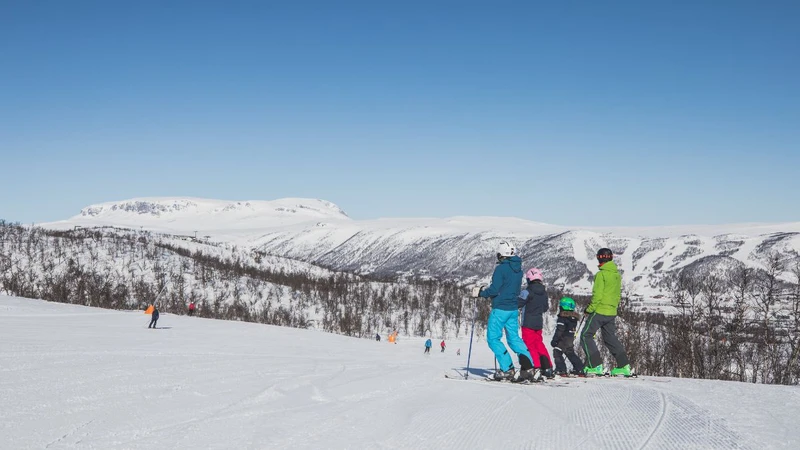 64661acb3fab9 Family of skiers in Geilo Norway Home Of Skiing