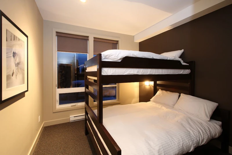 649eb532c7484 Firelight Lodge Three Bedroom Premium Bunk Beds