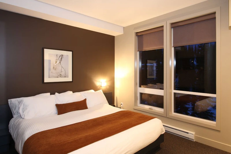 649eb53331250 Firelight Lodge Three Bedroom Premium King Bedroom