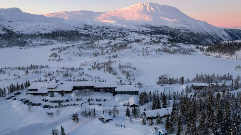 64be48a5982bc Gaustablikk Fjellresort Exterior with Gaustatoppen
