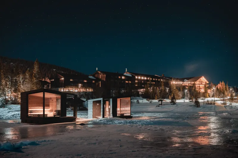 64be48a652f88 Gaustablikk Fjellresort Floating Sauna at Night
