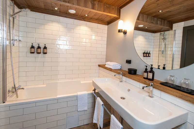 64be5aae54723 Gaustablikk Fjellresort Junior Suite Bathroom