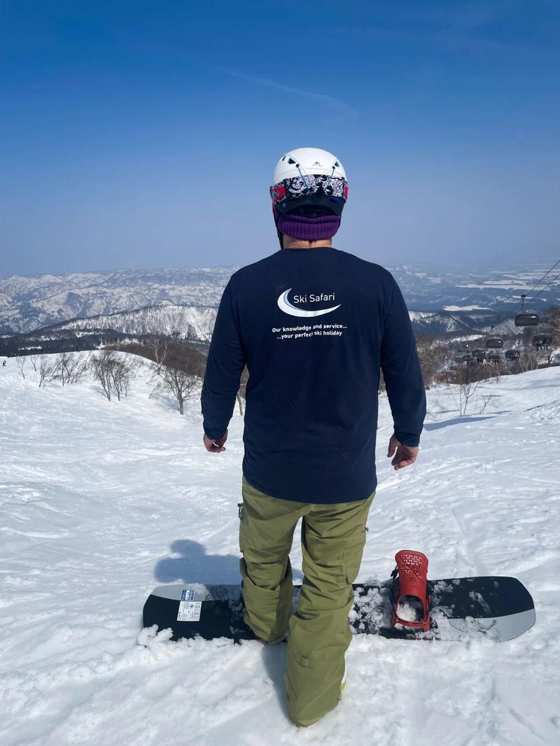 64de2f04d8911 Andy Knights on the slopes of Nozawa Onsen