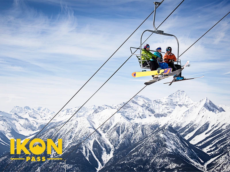 Panorama Chair Lift © Panorama Mountain Rresort & Kari Medig