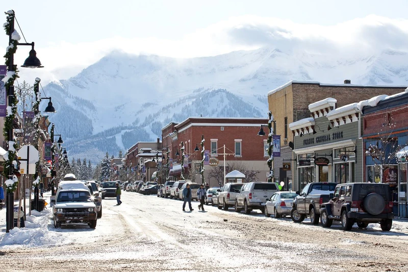 Fernie Town © Henry Georgi