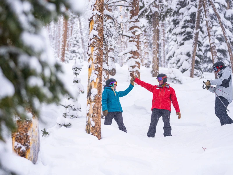 Winter Park - Powder High Fives - Alterra Mountain Company