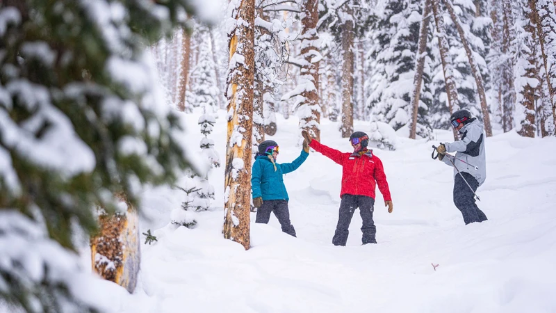 Winter Park - Powder High Fives - Alterra Mountain Company