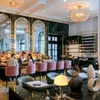 653bd23b47a58 Fairmont Chateau Lake Louise Fairview Bar