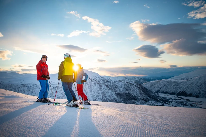 653f94b6e97d1 Skiers overlook stunning views in Myrkdalen Sverre Hjornevik