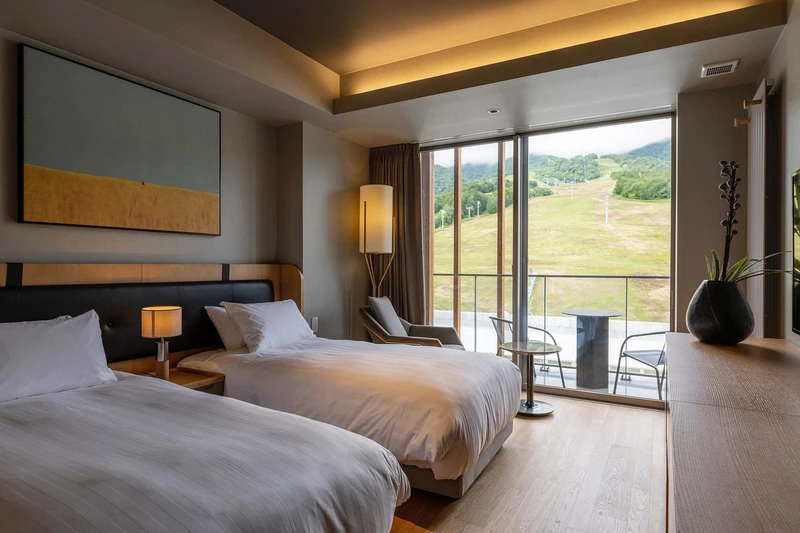 6544fe88d7517 Fenix Furano 3 Bedroom Premium Penthouse Twin Room