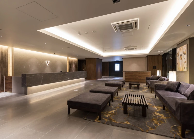 654b7d643d468 The Vale Rusutsu Lobby
