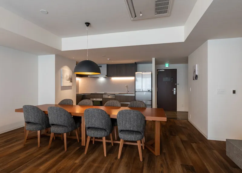 654b8dfb1f33d The Vale Rusutsu 3 Bedroom Suite Dining Kitchen