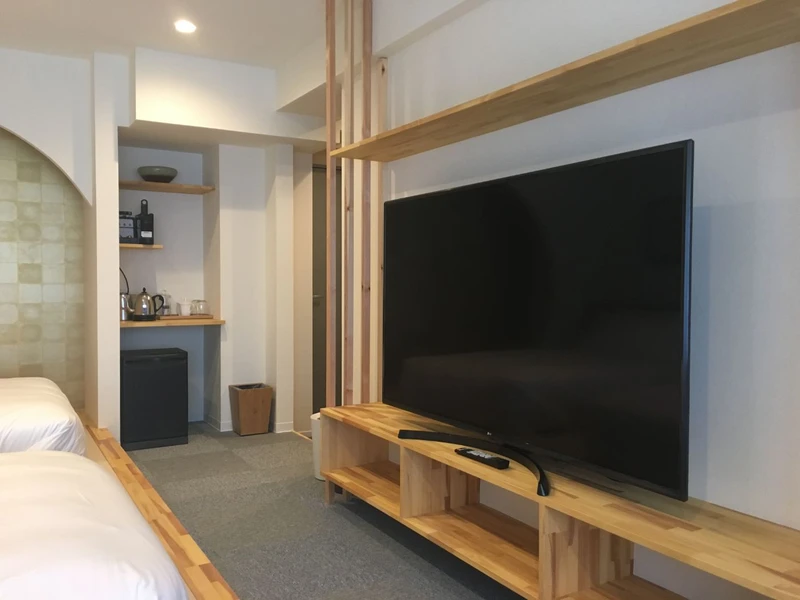 654e016abea04 Residence Yasushi Deluxe Twin Room TV
