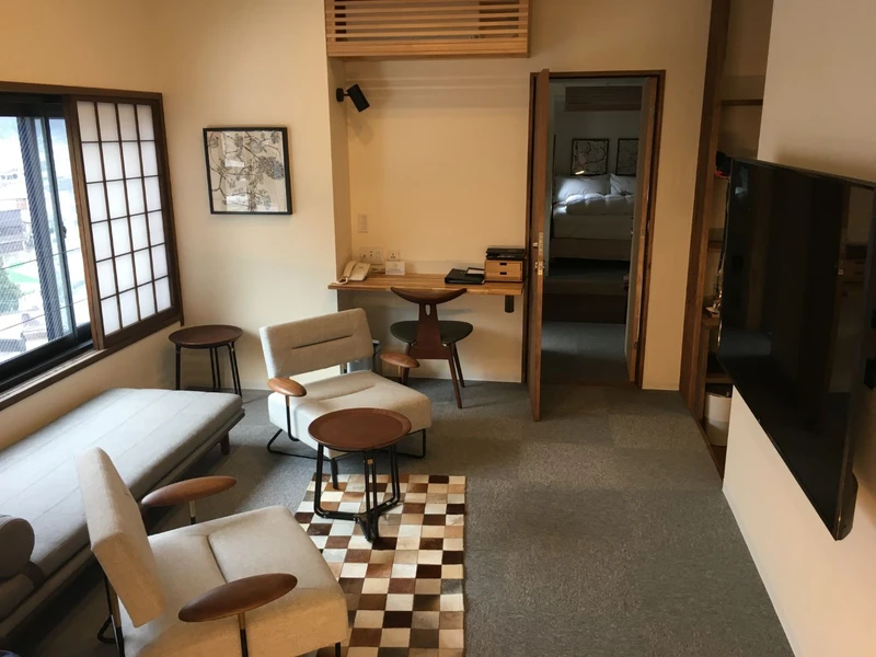 654e0262561e1 Residence Yasushi Junior Suite Living space