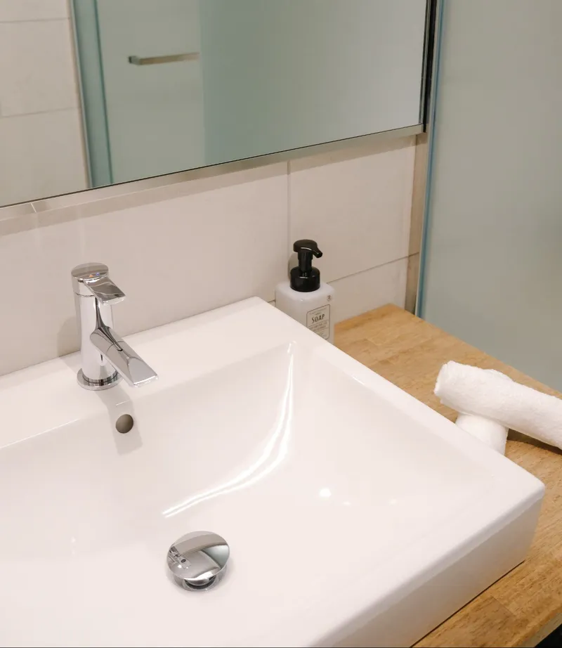 654e420476696 Kawamotoya Deluxe Studio Bathroom