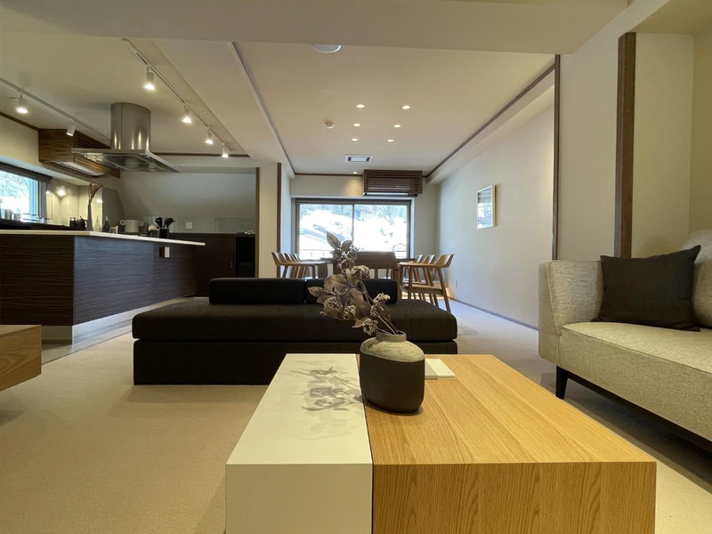 Kawamotoya - Penthouse Living Space
