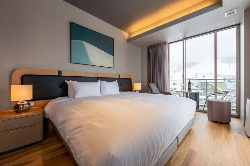 6551fc28ccd88 Fenix West Superior Hotel Room King Bed