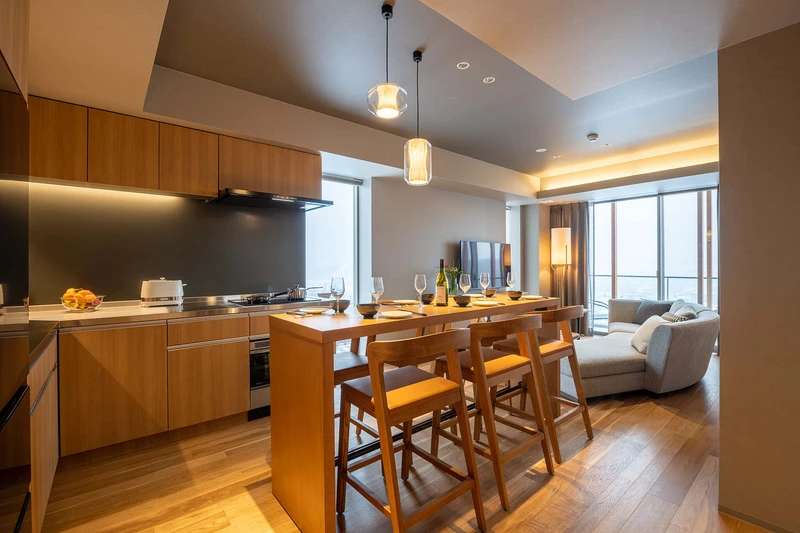 6551fe55858f8 Fenix West 3 Bedroom Premier Apartment Kitchen