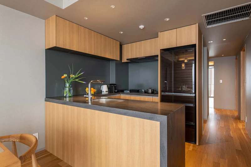 6551fea7a2cc0 Fenix West 3 Bedroom Premium Apartment Kitchen