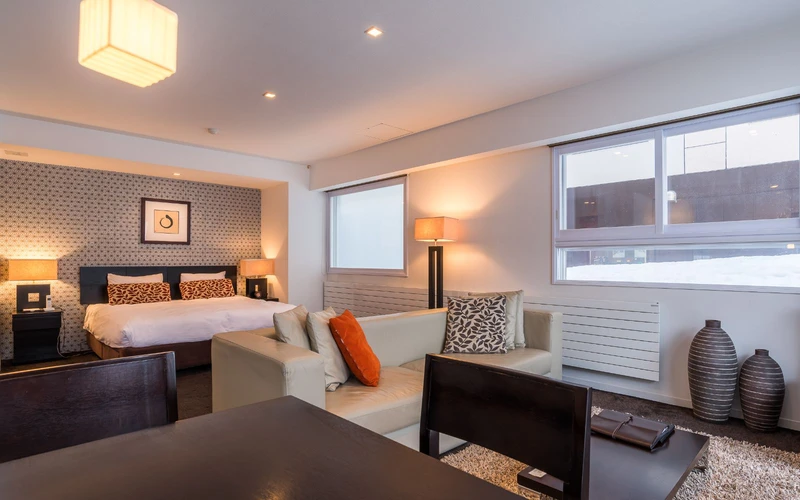 6552560333469 SET Studio 102 7