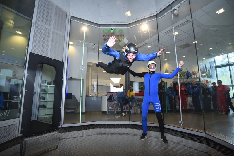 655350afae50f Middle2019 04 28 12 16 17065