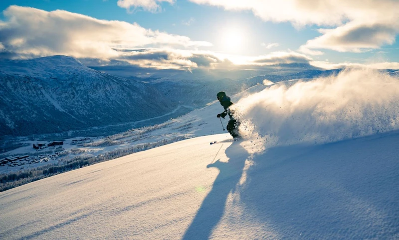 6553611c2d2ed Powder skiing in Myrkdalen Sverre Hjornevik