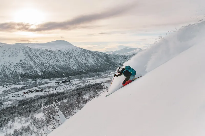 655dd00ee40cd Myrkdalen Powder Sverre Hjornevik