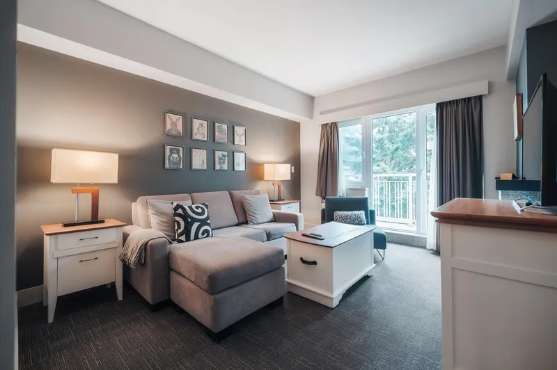 658318b3b8131 Summit Lodge Whistler One Bedroom Suite 3