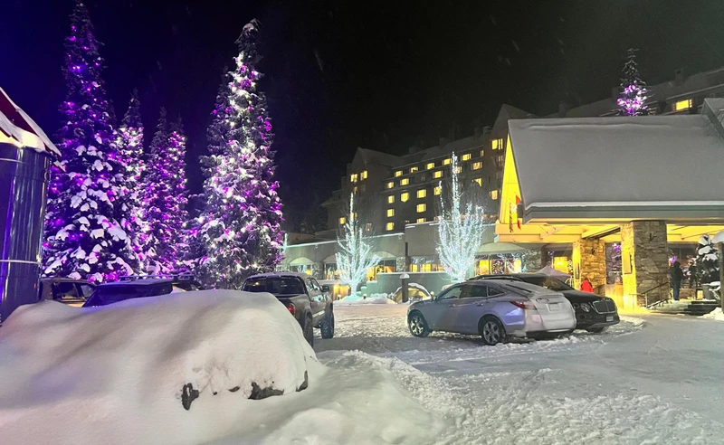 Christmas outside Delta Suites hotel in Whistler - Mark Sewell - December 2024