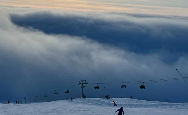 Skiing in Trysil, Norway - Simon Warner - February 2023