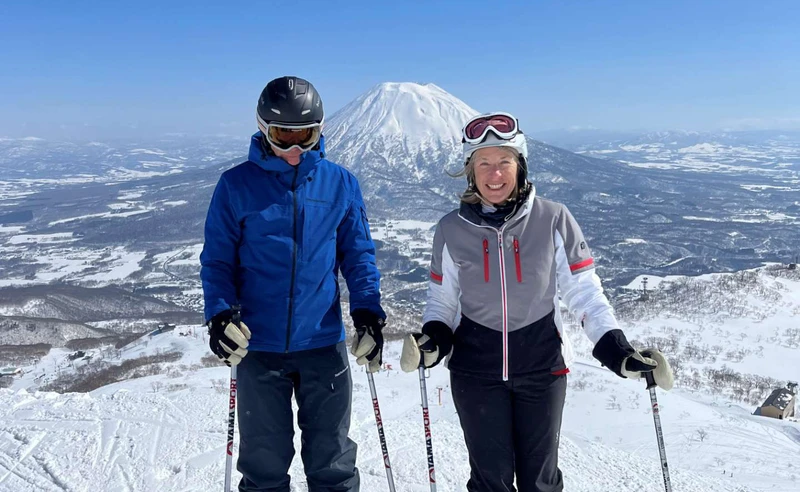 Couple skiing in Niseko, Japan - Hilary Jeffrey - March 2023
