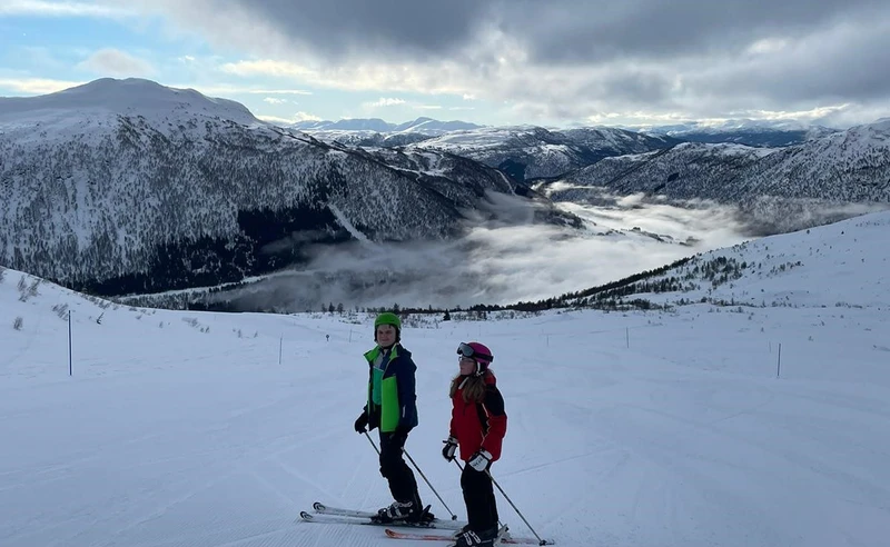 Skiing, Myrkdalen, Norway - Laura Barham - February 2024