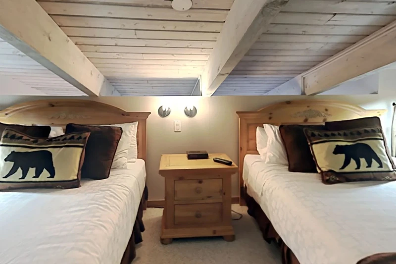 65e9b825a7488 Timberline Condos One to Two Bed Plus Loft Condo Second Bedroom