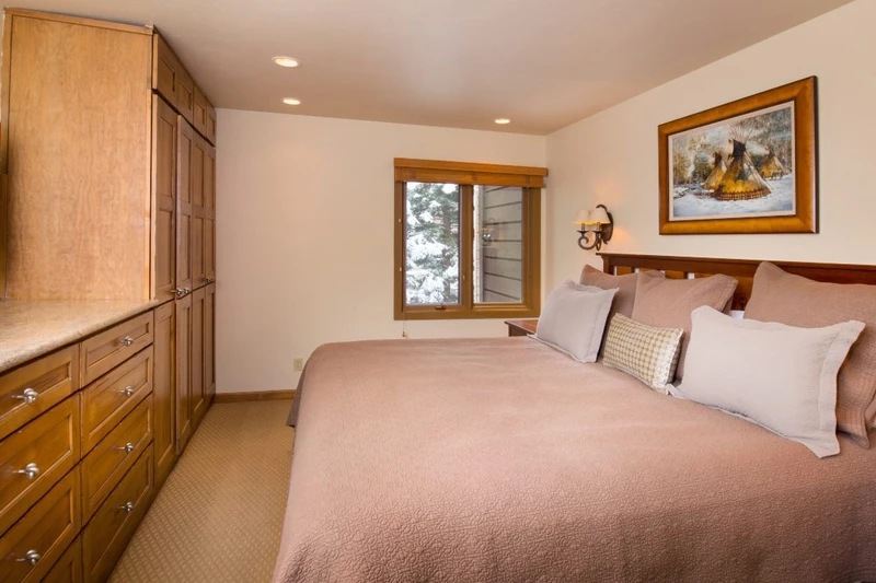 65e9f47f4d9d3 The Gant Standard Condo Bedroom Example 2