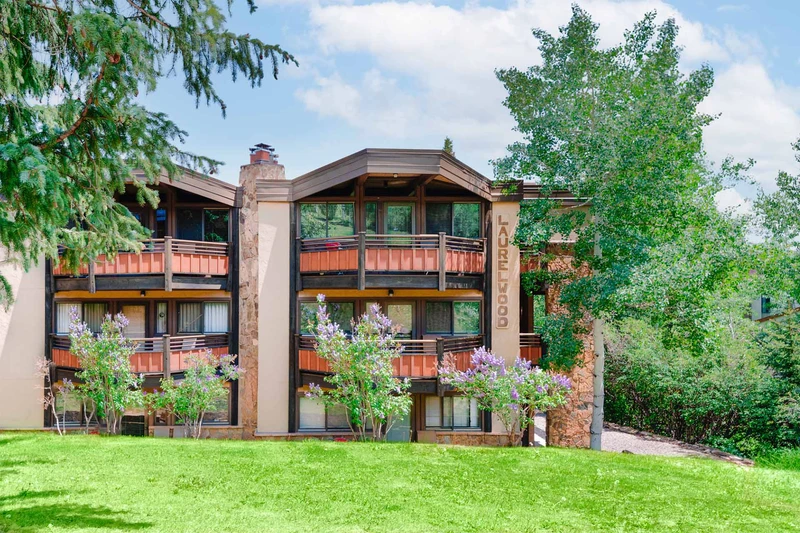 65f9a7c0edbe1 Exterior in summer Laurelwood Aspen Tricia Harrison Creative