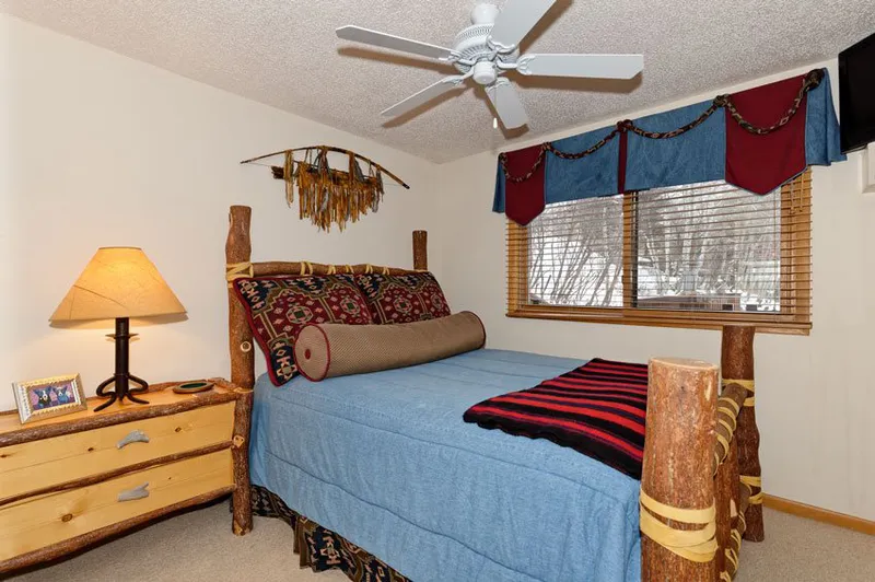 65f9b2f7089092 Bed Grand Standard Bedroom Crestwood Condominiums