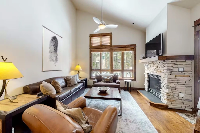 65f9cb94cf25c2 bed living area Blue Sky