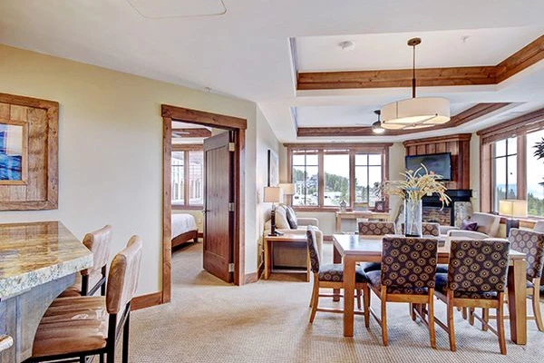 660eab2ab64ca2 3 Bed Condo dining area One Ski Hill Place Breckenridge USA