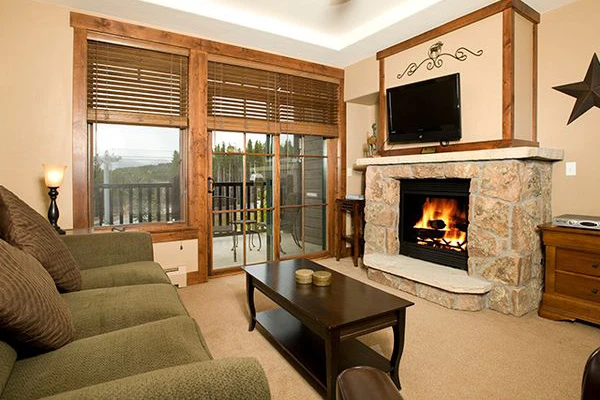 660fb9c3555b21 Bed Condo Living Area Crystal Peak Lodge Breckenridge USA